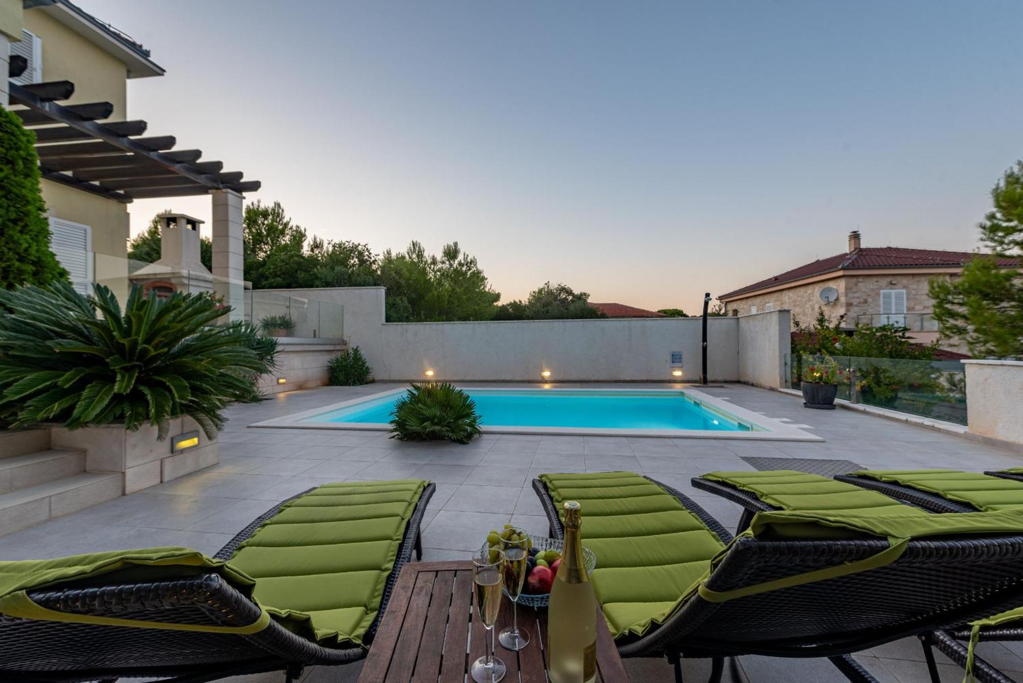 Villa Tatijana Zadarvillas ククリカ エクステリア 写真
